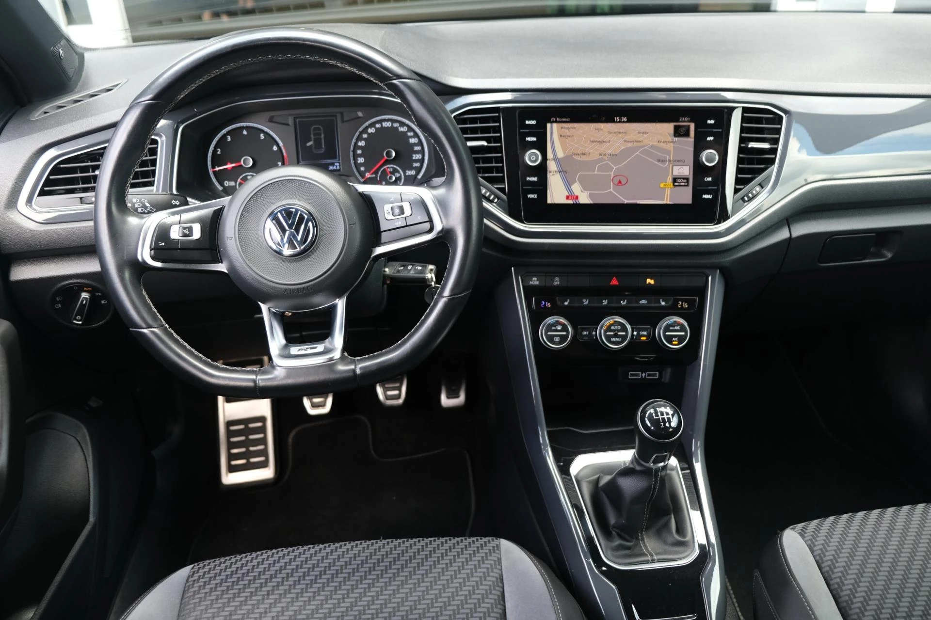 Hoofdafbeelding Volkswagen T-Roc