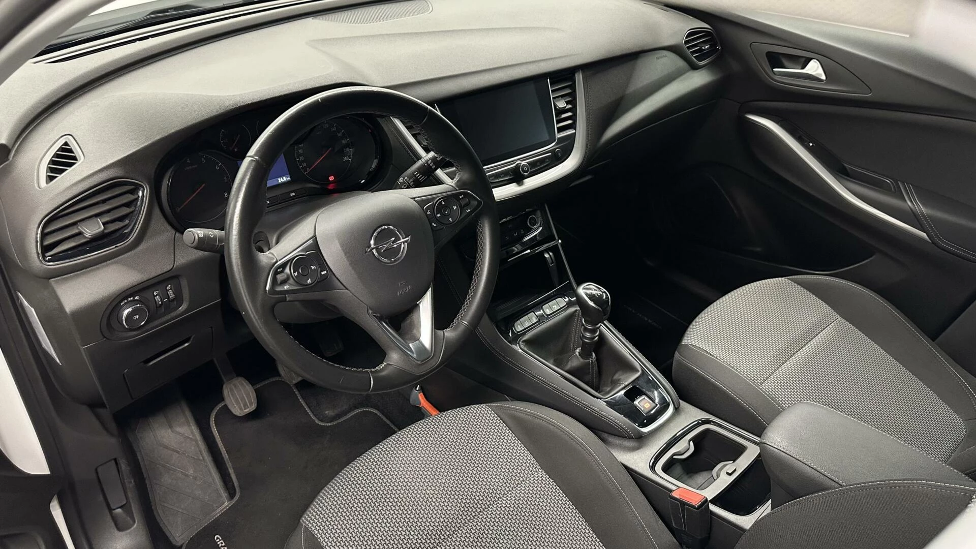Hoofdafbeelding Opel Grandland X