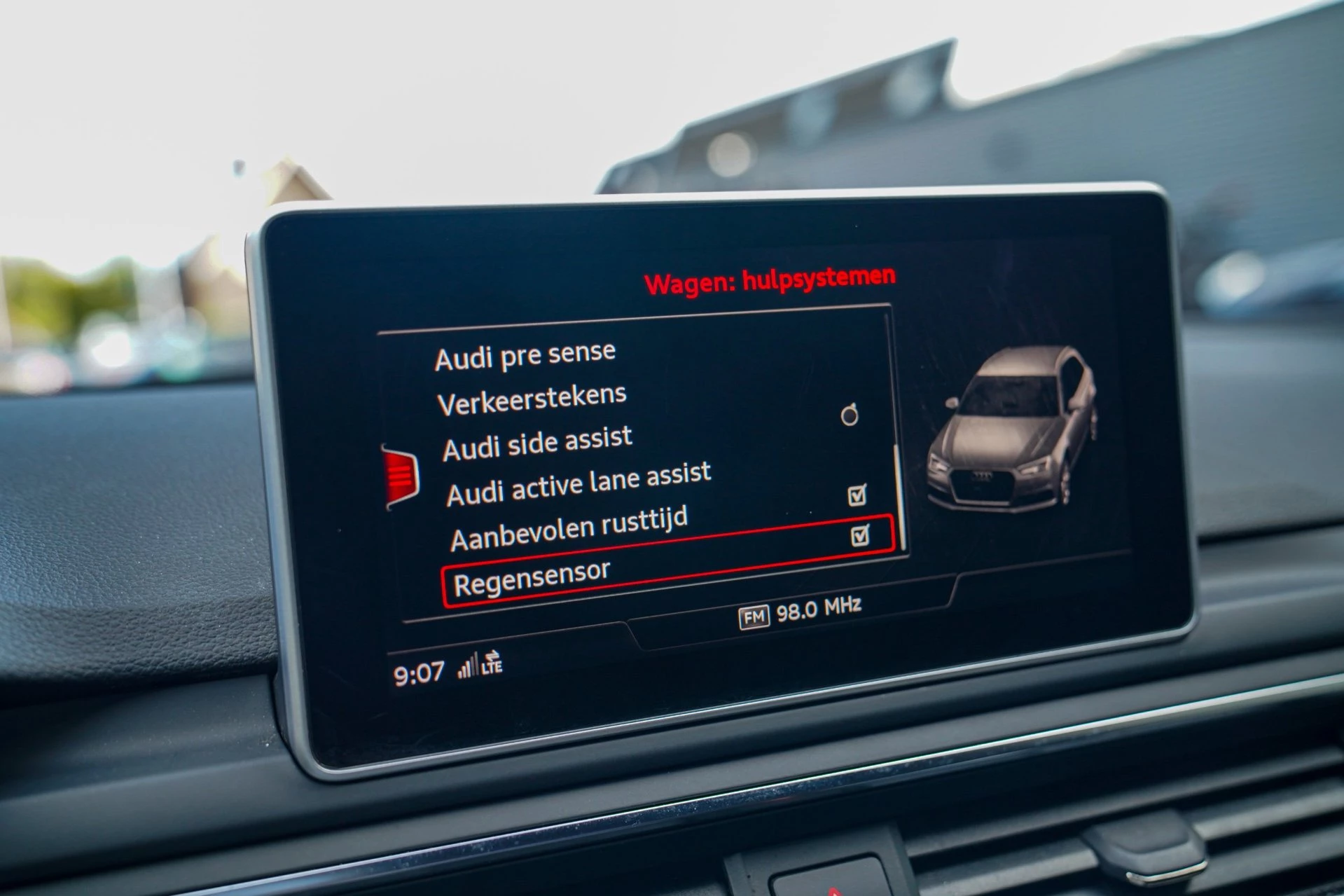 Hoofdafbeelding Audi S4