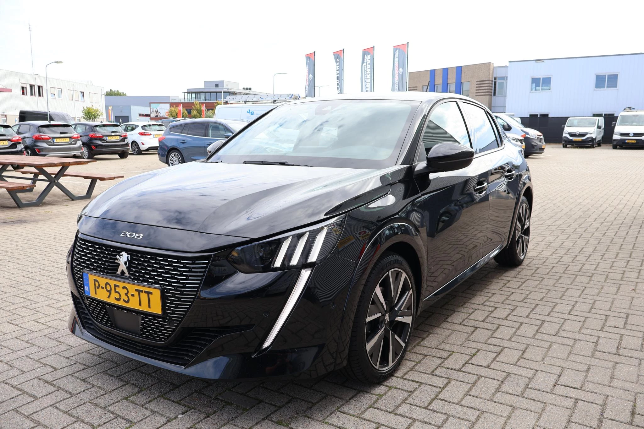 Hoofdafbeelding Peugeot 208