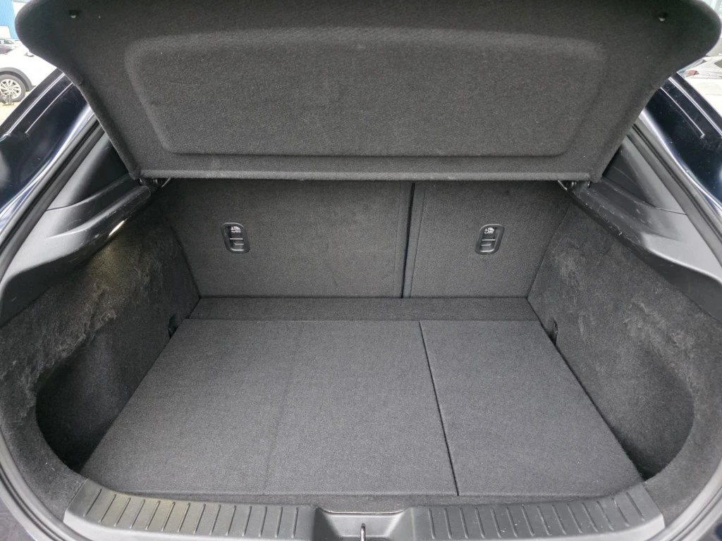 Hoofdafbeelding Mazda CX-30