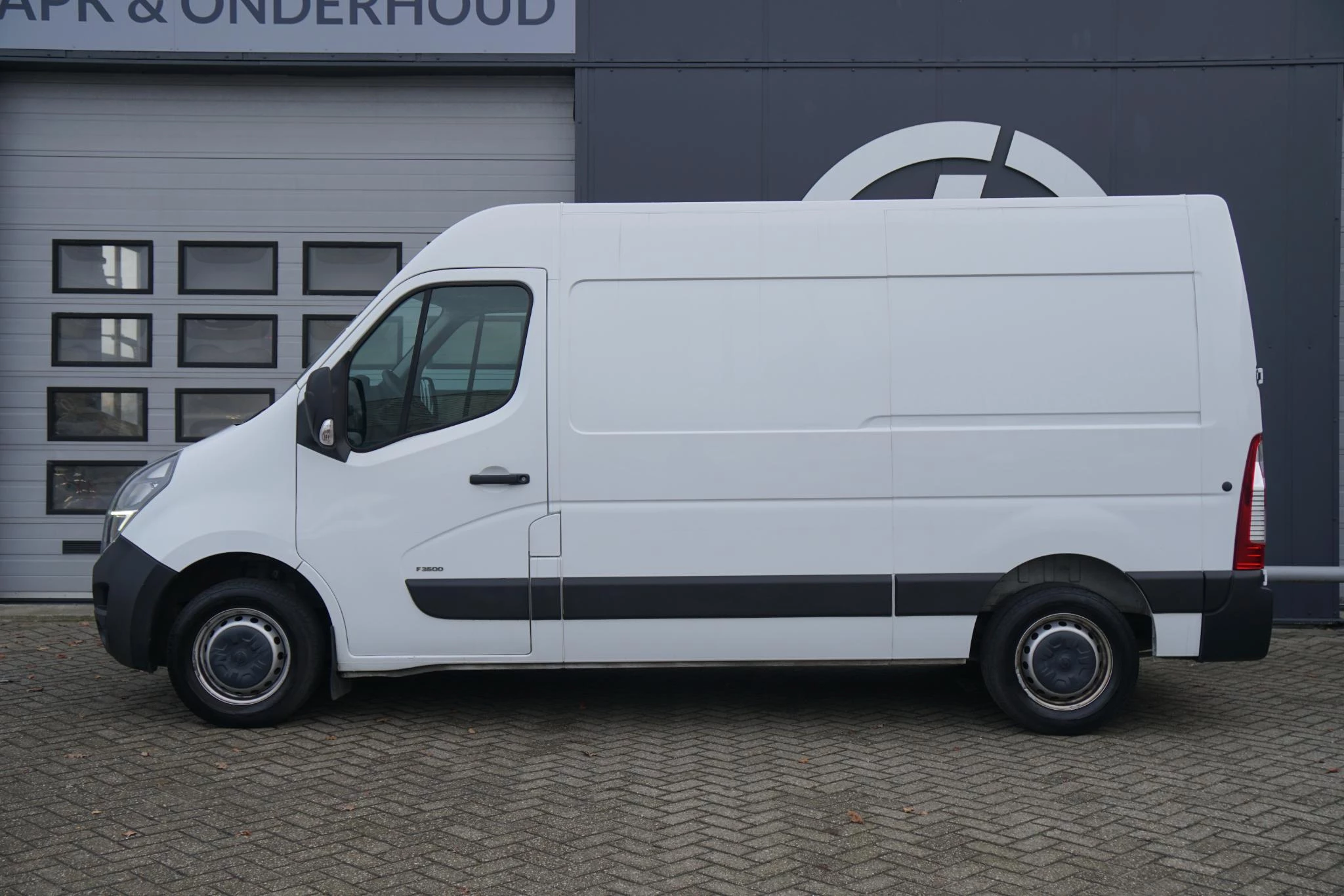 Hoofdafbeelding Opel Movano
