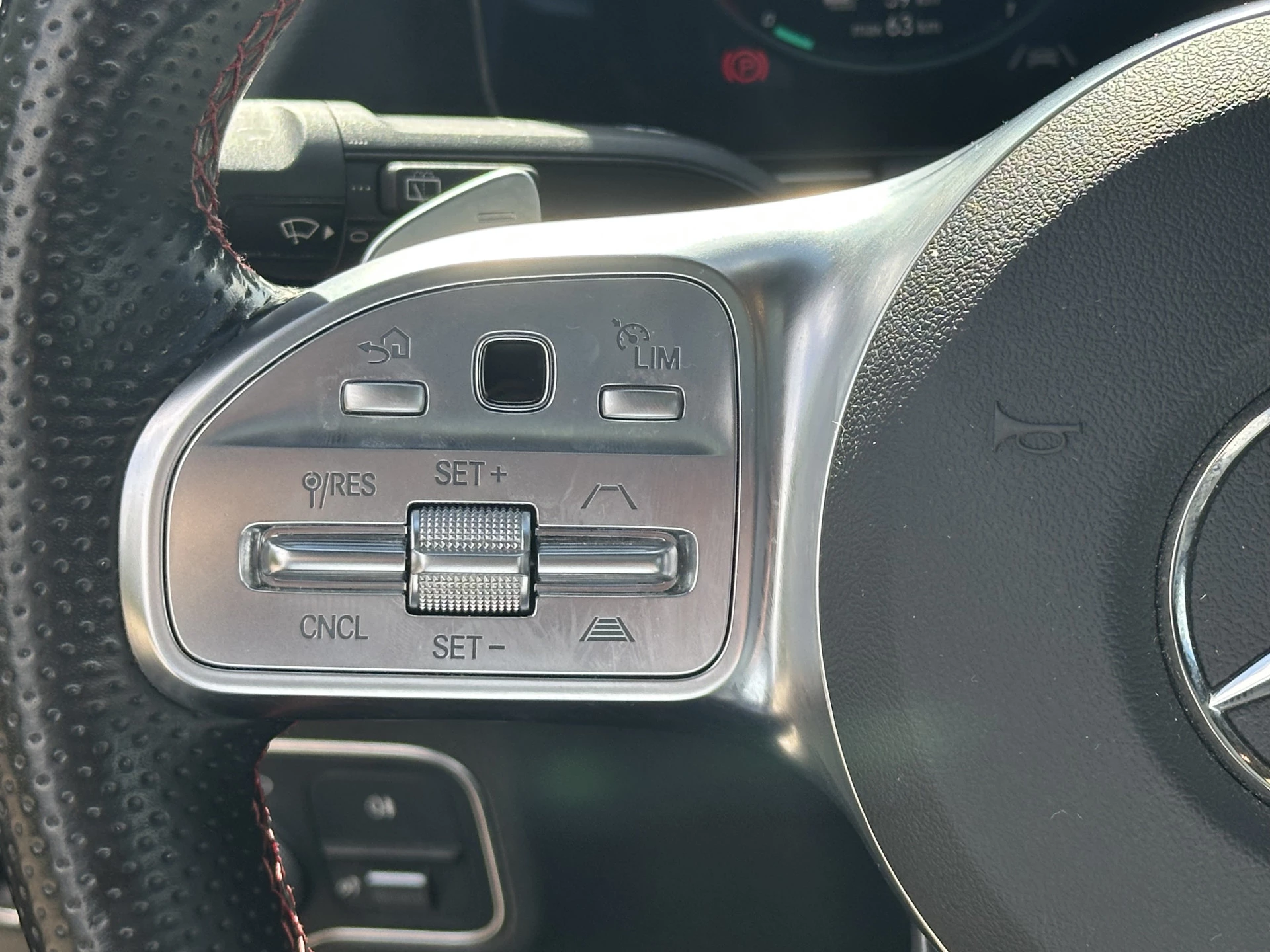 Hoofdafbeelding Mercedes-Benz EQA
