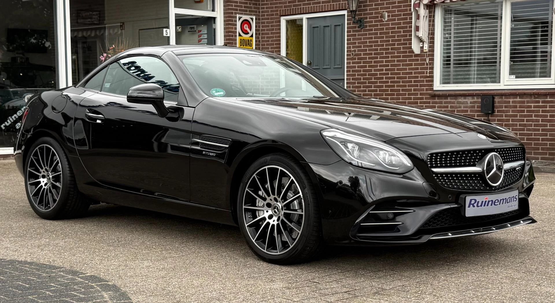 Hoofdafbeelding Mercedes-Benz SLC