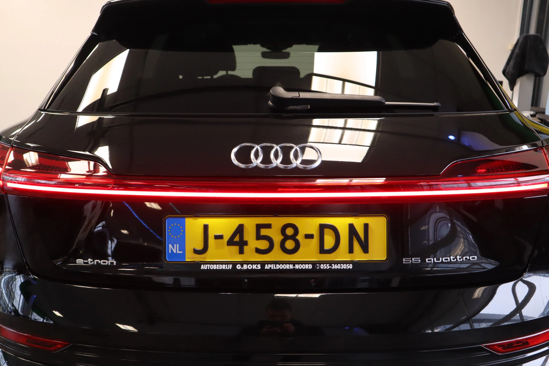 Hoofdafbeelding Audi e-tron