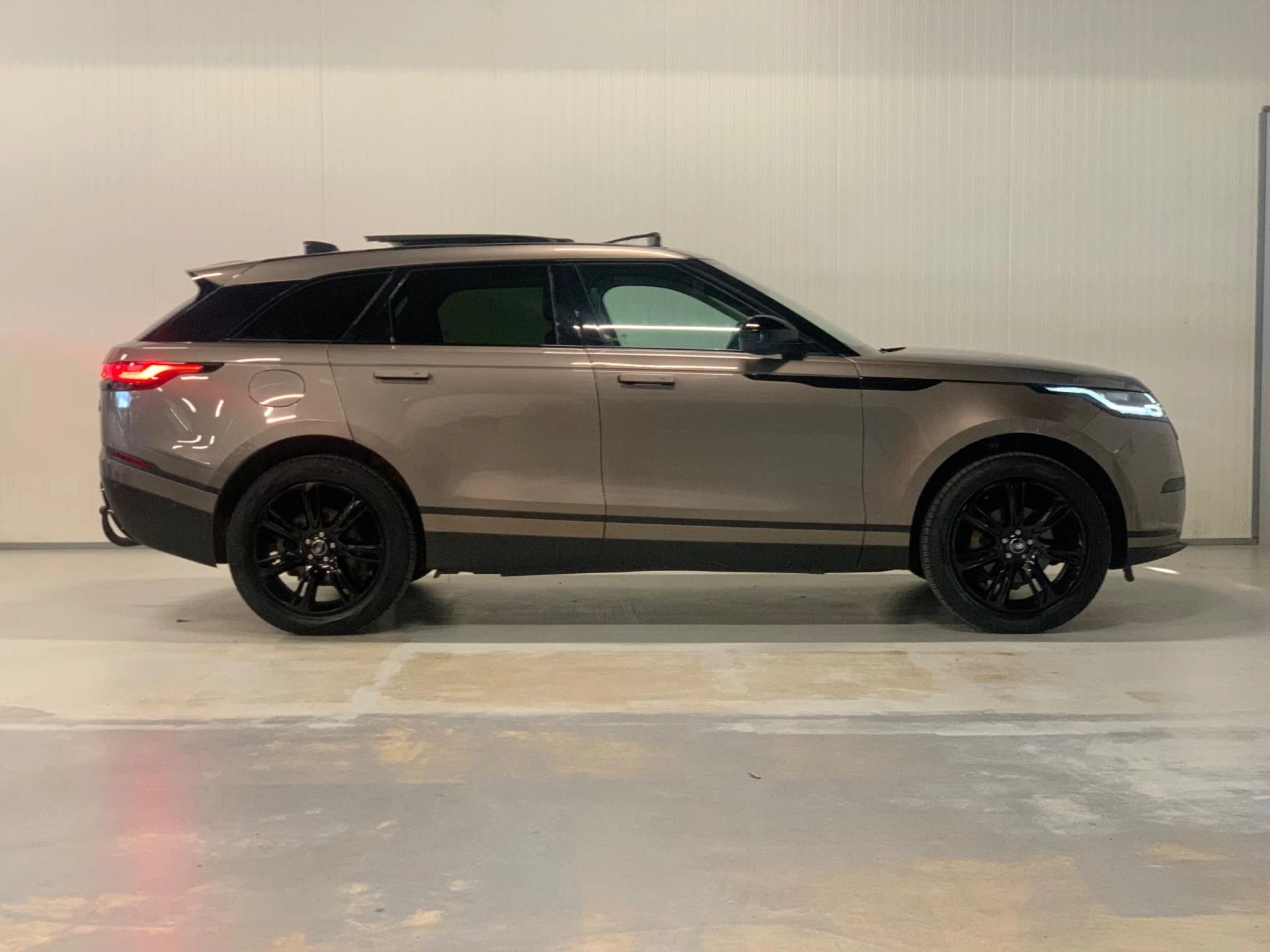 Hoofdafbeelding Land Rover Range Rover Velar