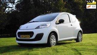 Hoofdafbeelding Peugeot 107