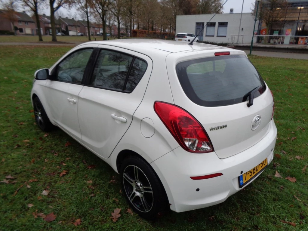Hoofdafbeelding Hyundai i20