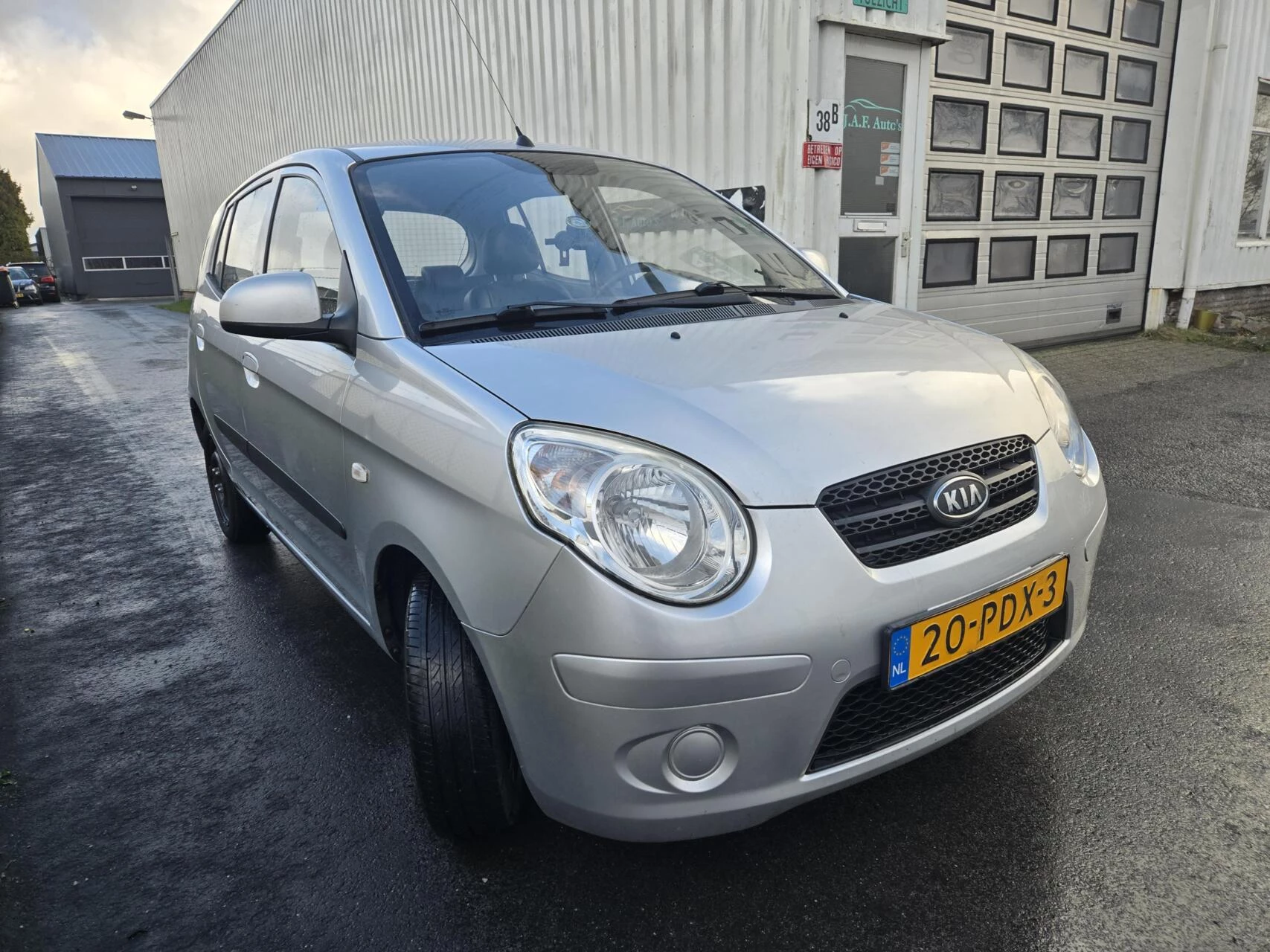 Hoofdafbeelding Kia Picanto
