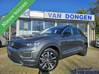 Volkswagen T-Roc 1.5 TSI Style | Automaat | Navi / Cruise | Two-Tone kleur