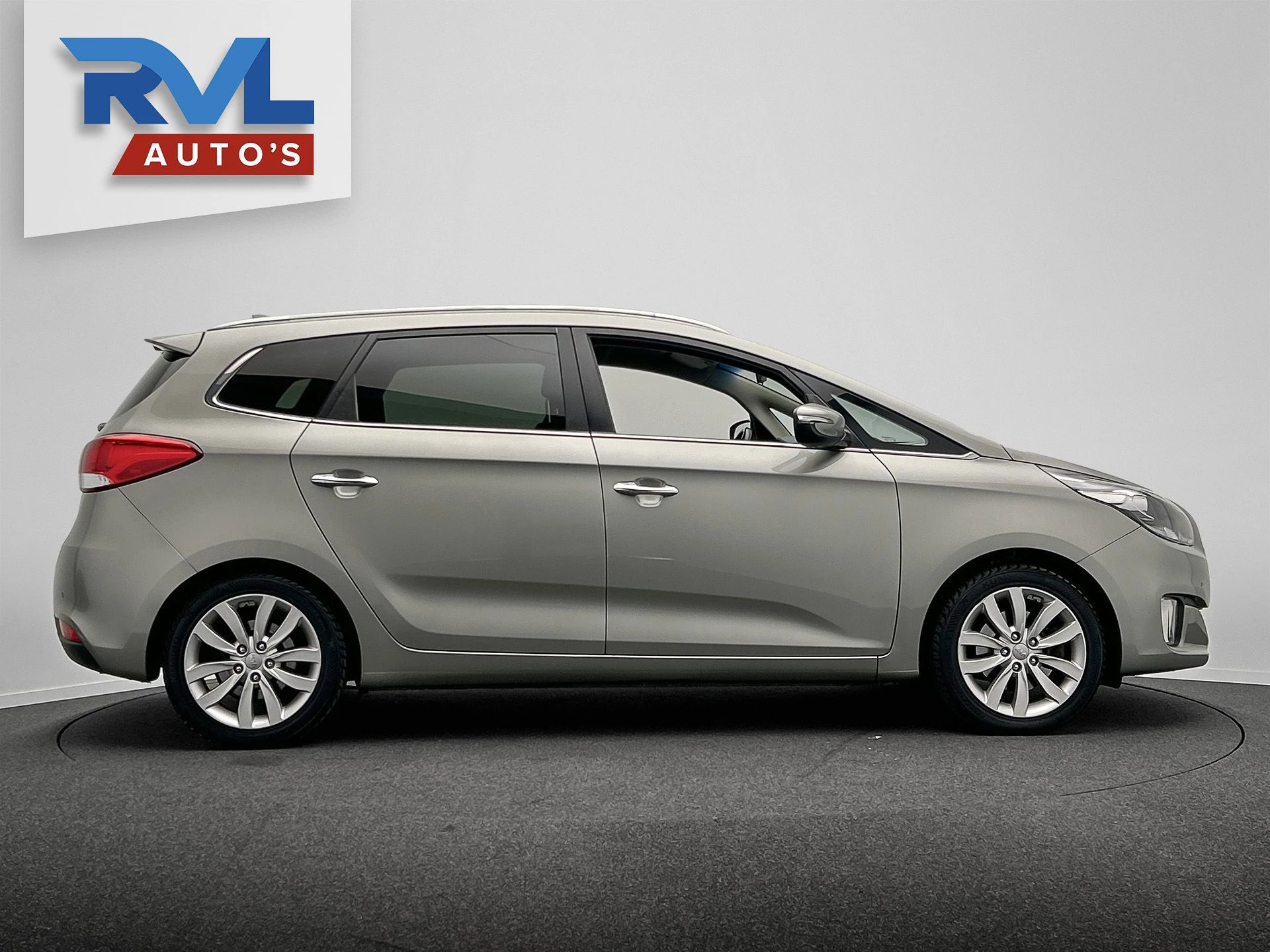 Hoofdafbeelding Kia Carens