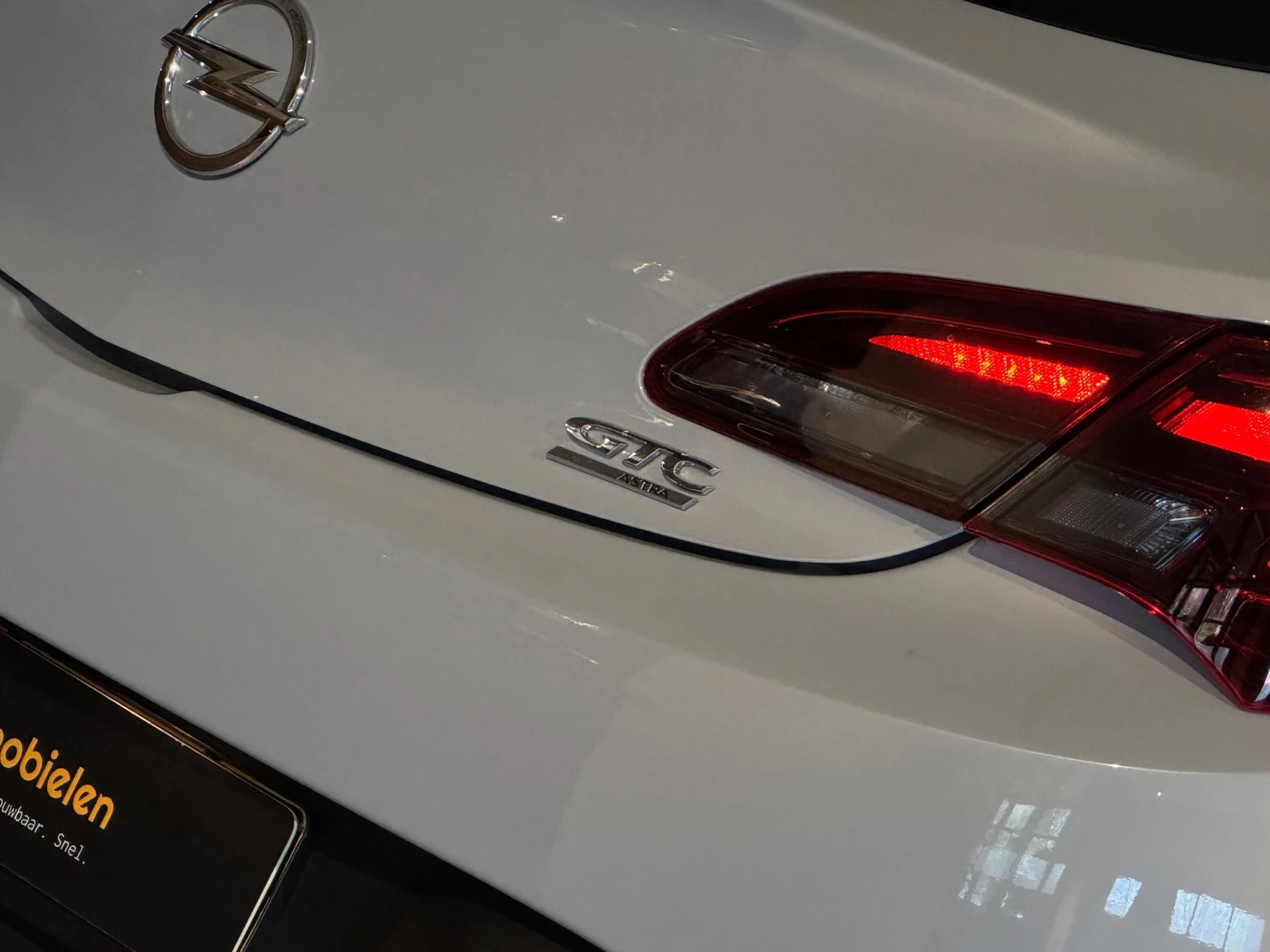 Hoofdafbeelding Opel Astra