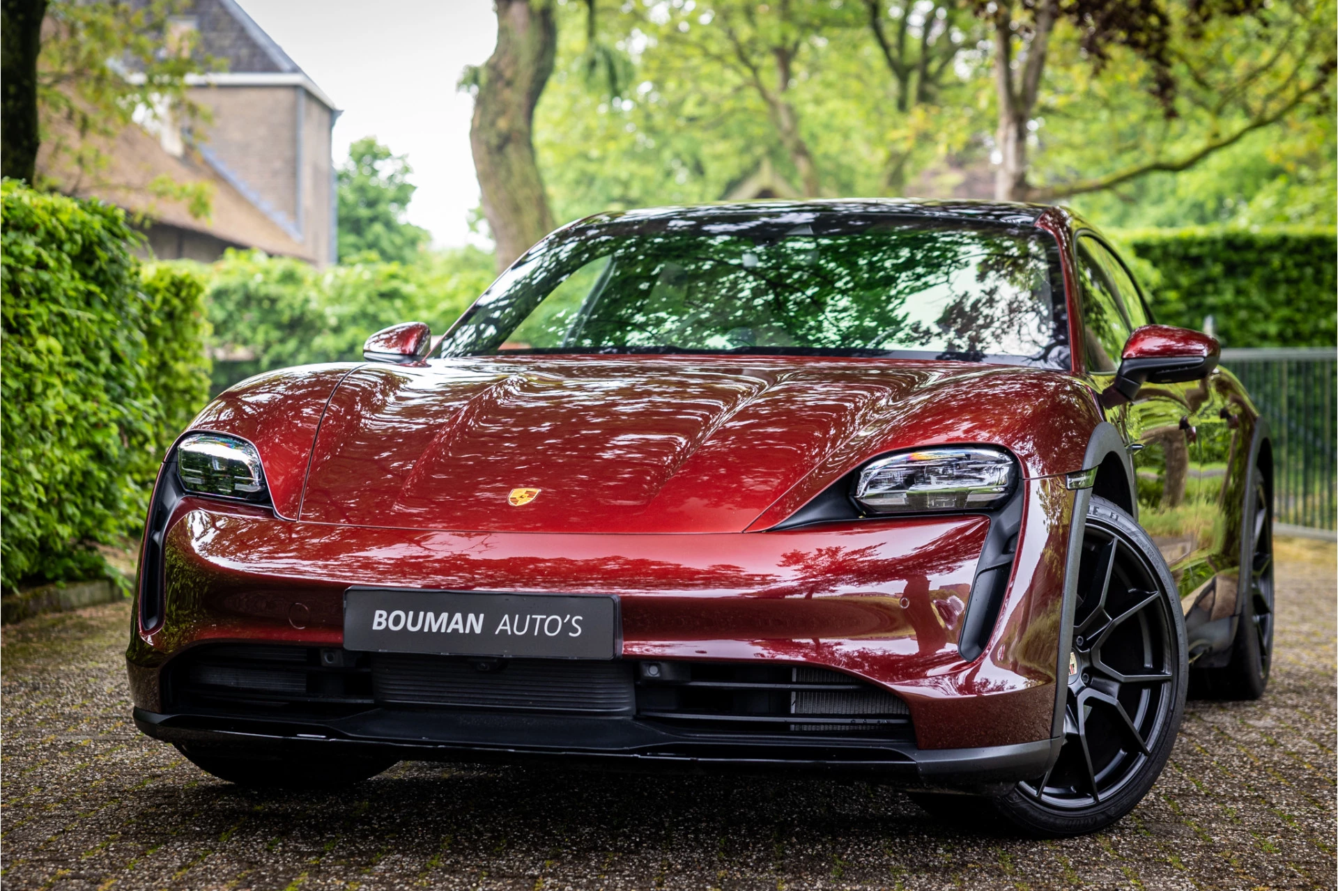 Hoofdafbeelding Porsche Taycan