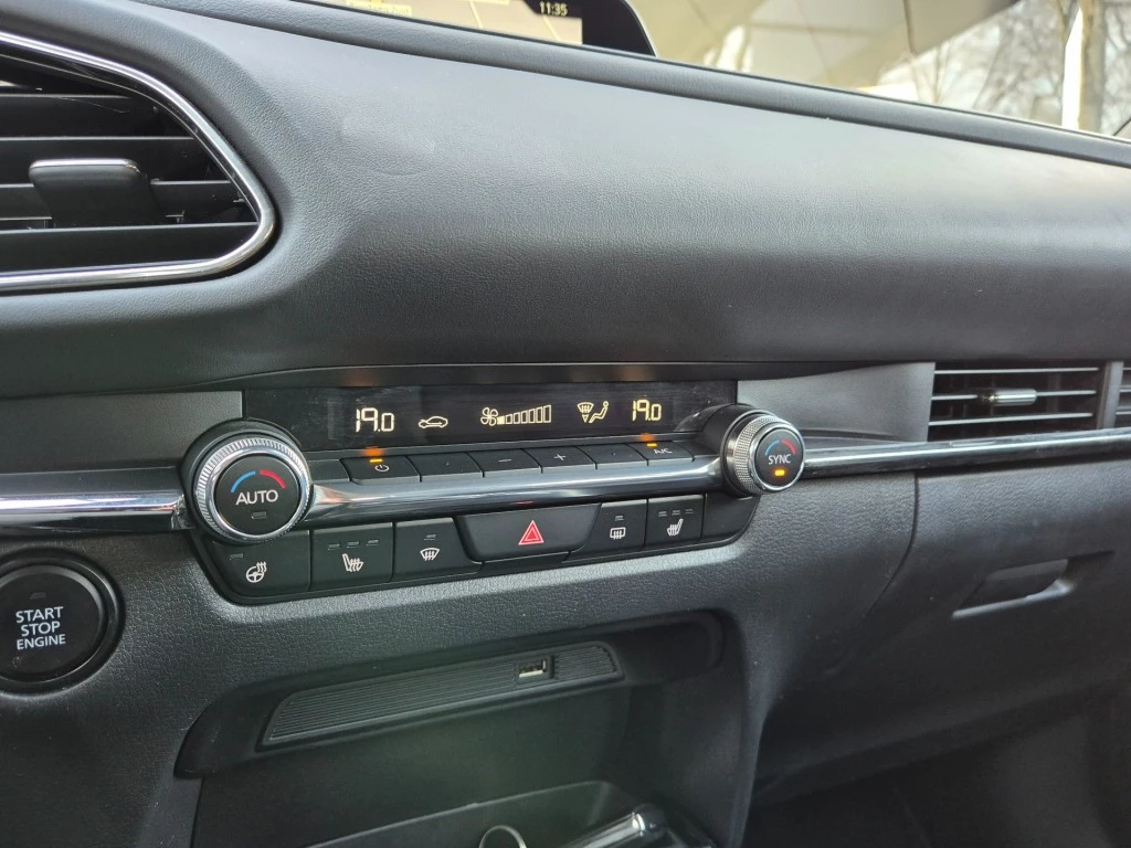 Hoofdafbeelding Mazda CX-30