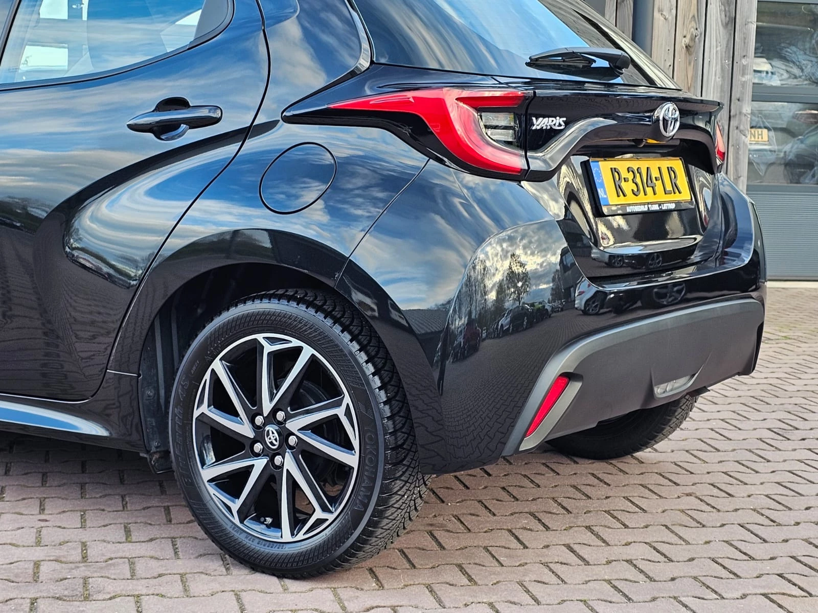 Hoofdafbeelding Toyota Yaris