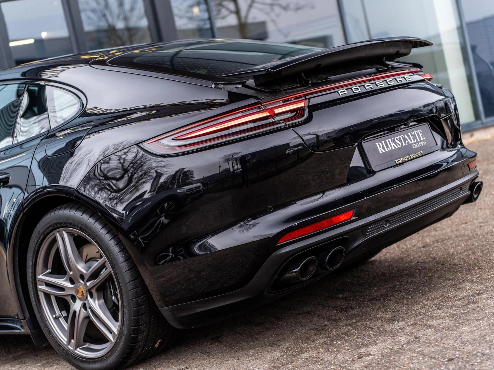 Hoofdafbeelding Porsche Panamera