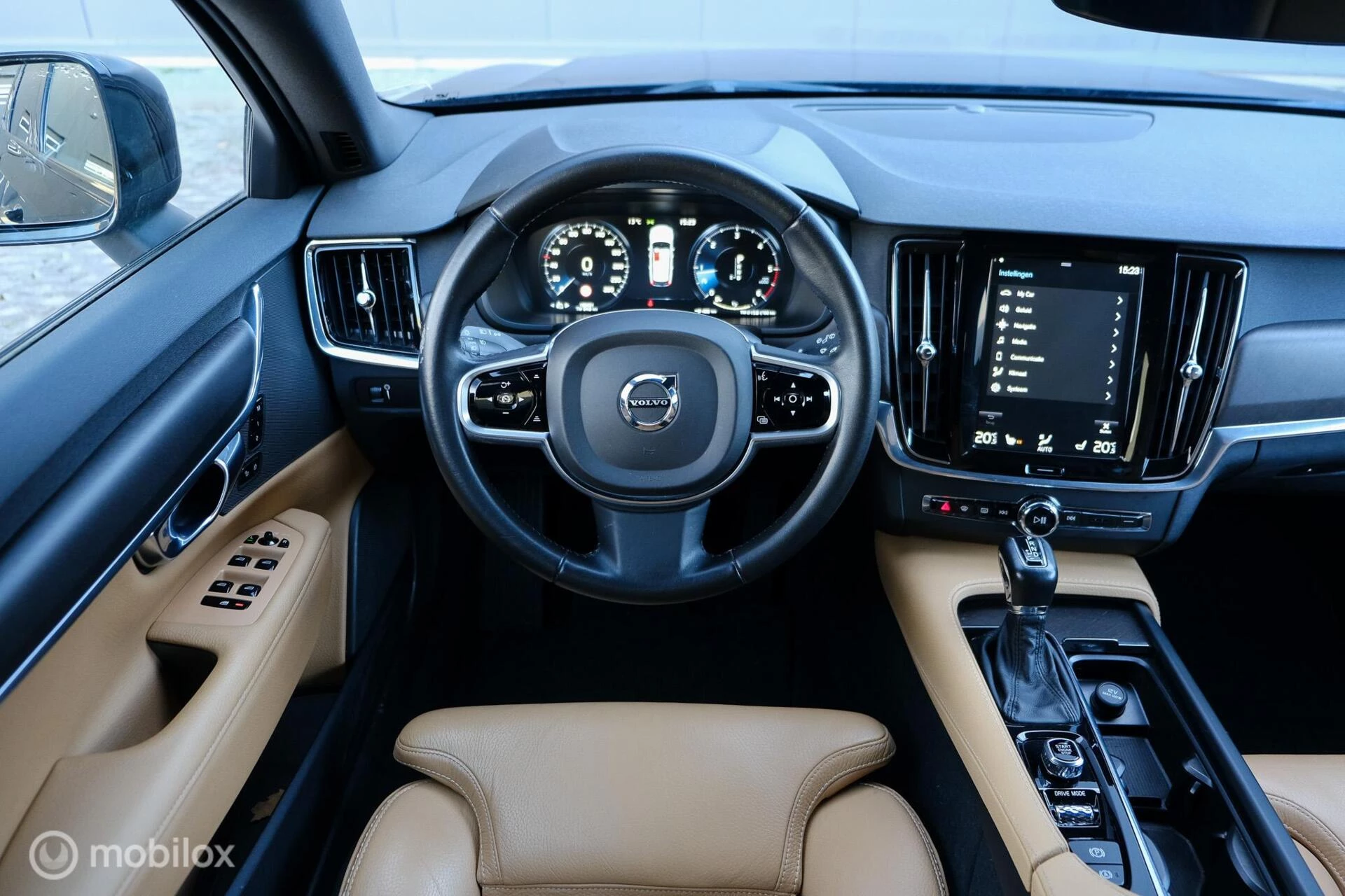 Hoofdafbeelding Volvo V90