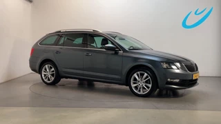 Skoda Octavia Combi 1.5 TSI 150pk DSG Greentech Business Edition Leder-Stof Stoelverwarming Navigatie Cruise Control DAB+