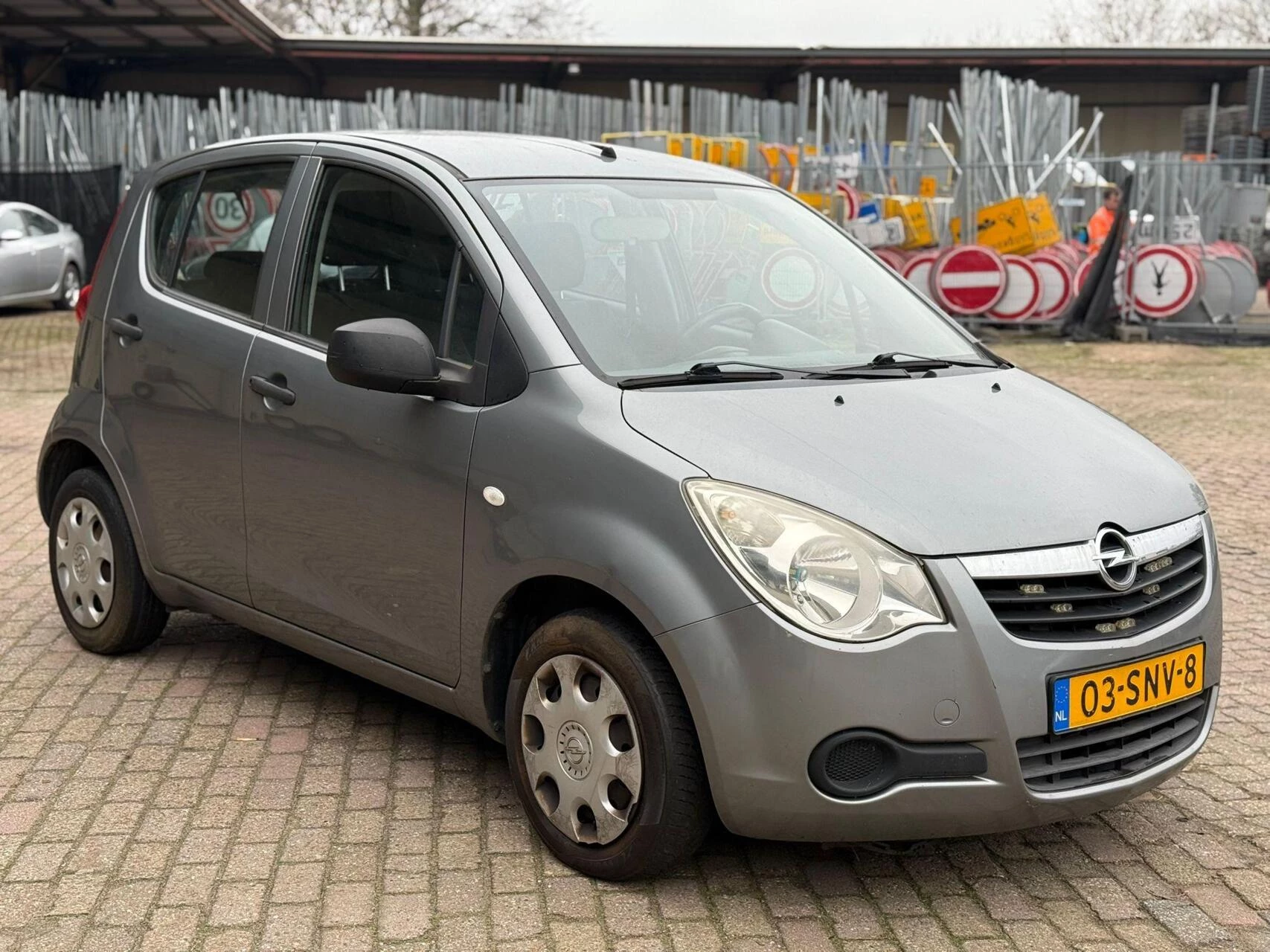 Hoofdafbeelding Opel Agila