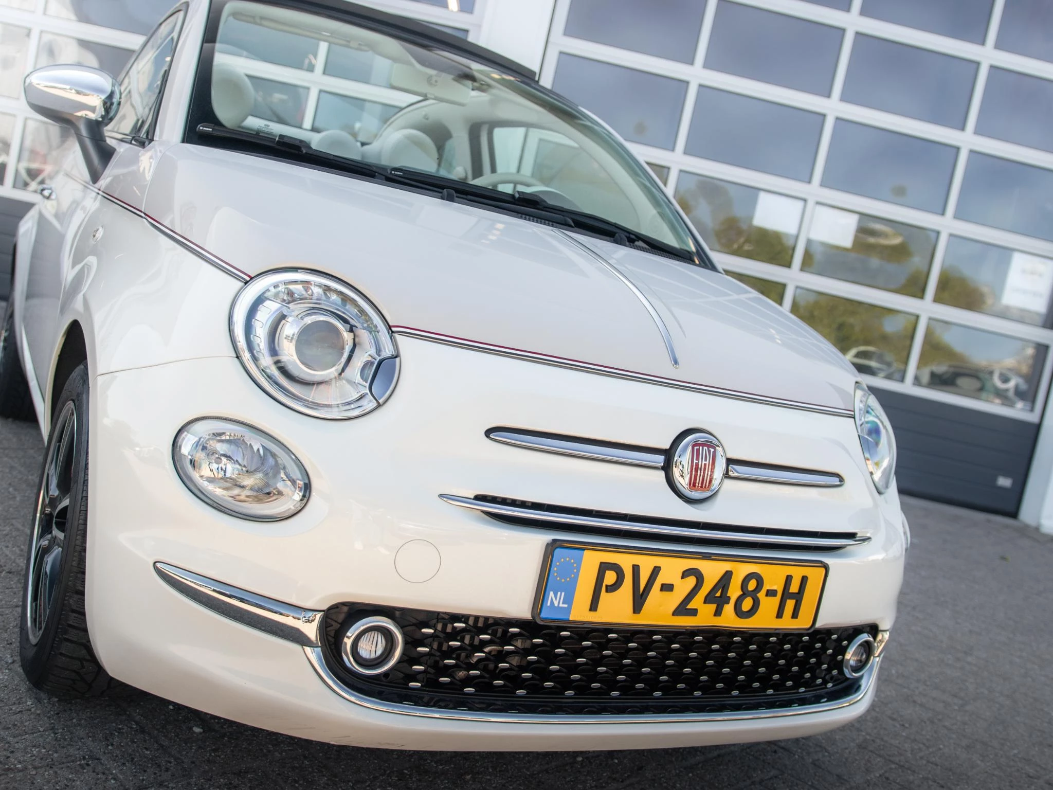 Hoofdafbeelding Fiat 500C
