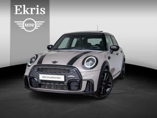 Hoofdafbeelding MINI 5-deurs MINI 5-deurs Cooper Aut. JCW + Comfort Plus + Panoramadak + Verwarmd stuurwiel