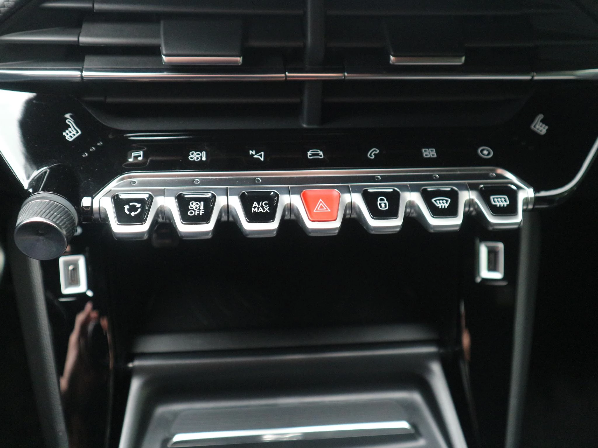 Hoofdafbeelding Peugeot e-208