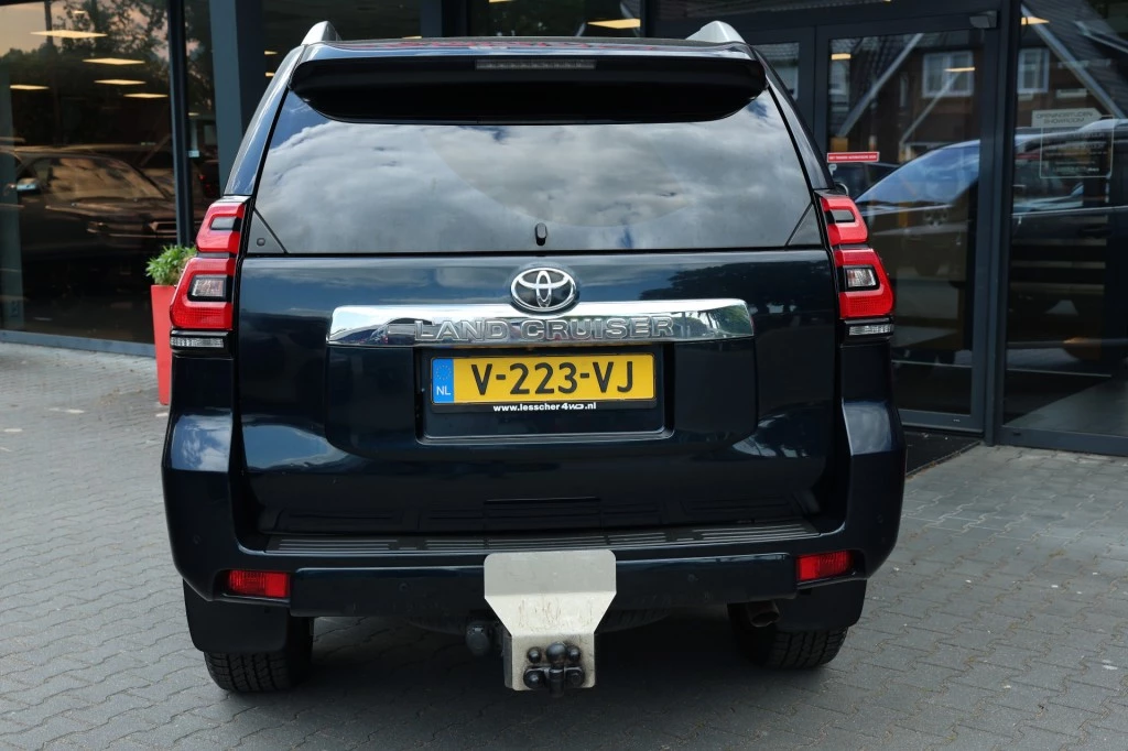 Hoofdafbeelding Toyota Land Cruiser