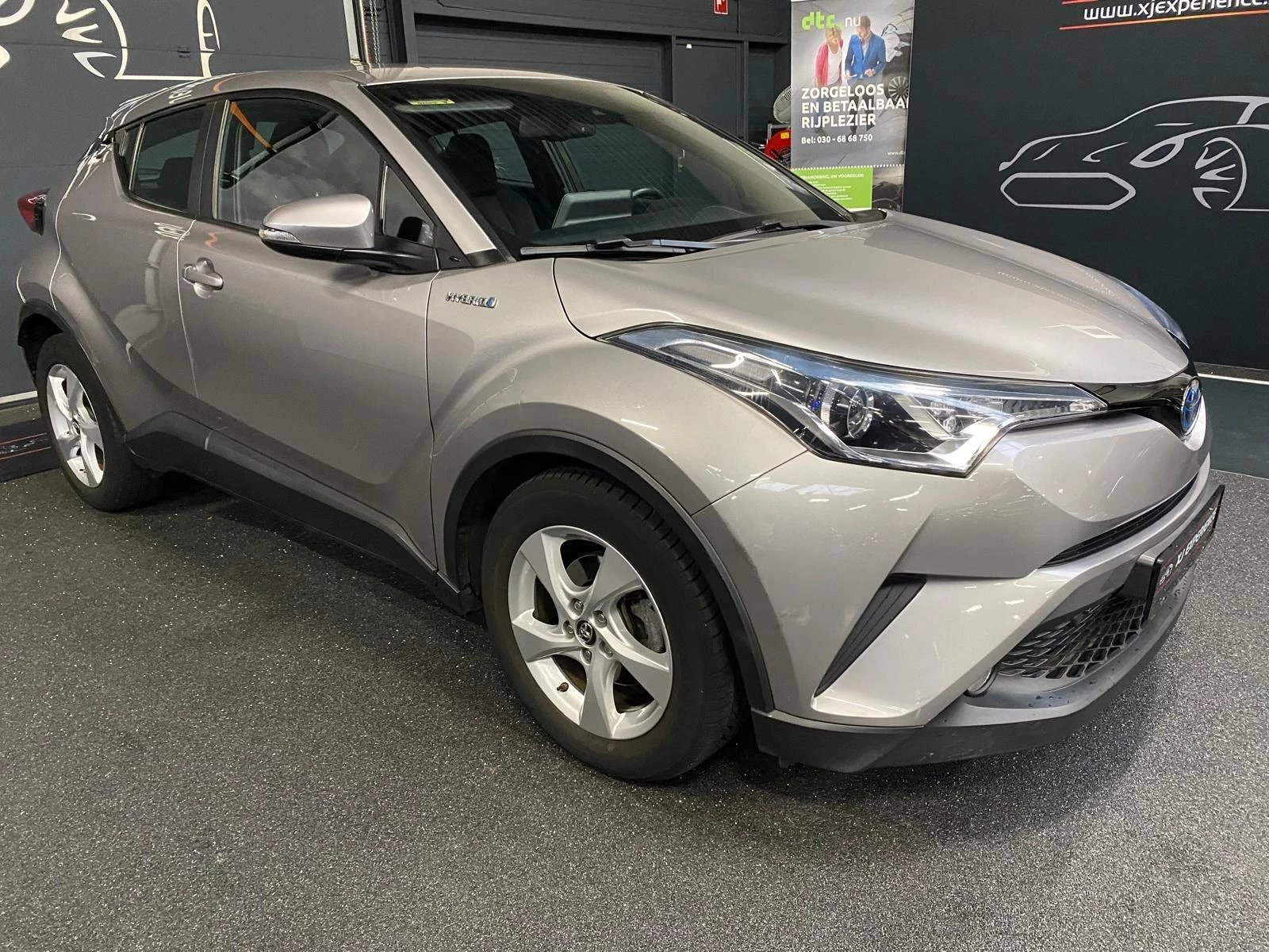 Hoofdafbeelding Toyota C-HR