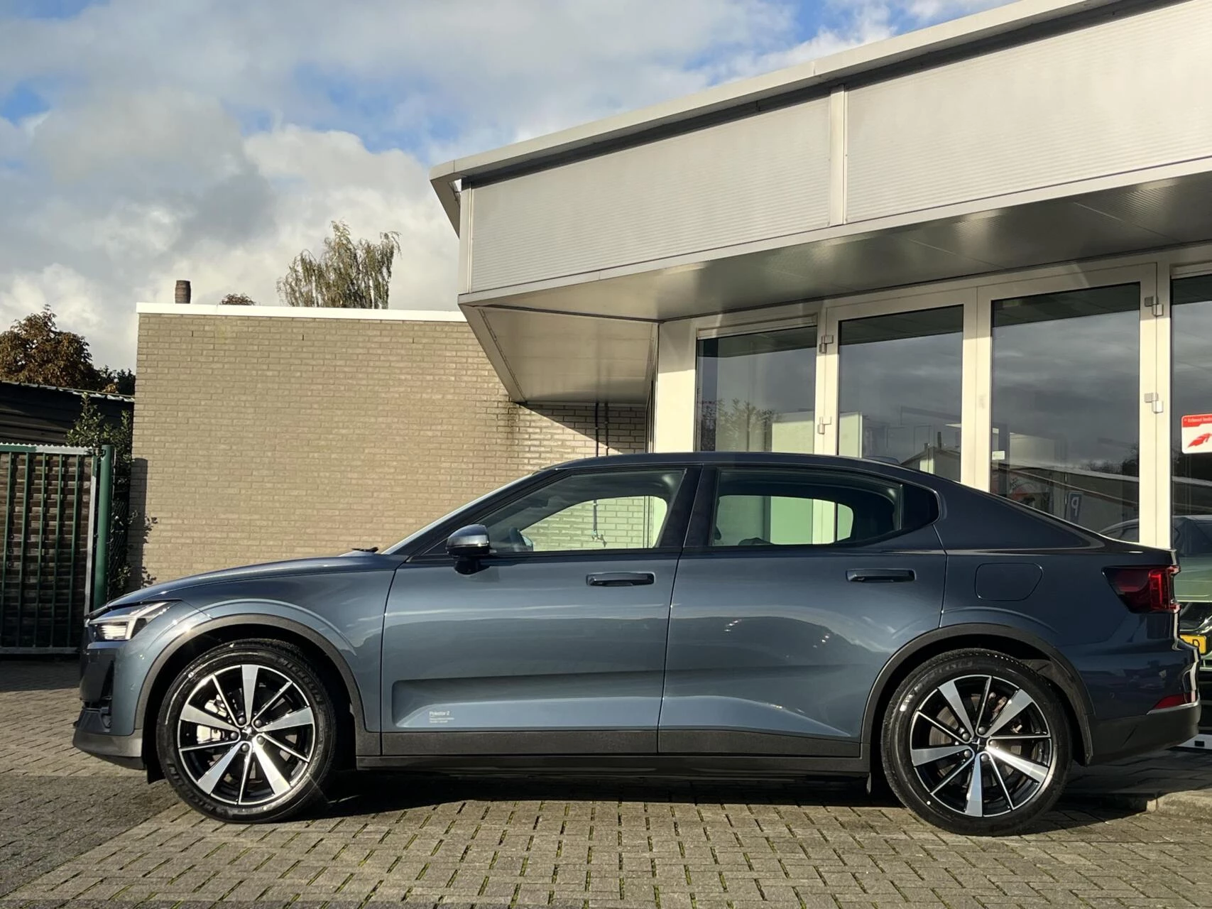Hoofdafbeelding Polestar 2