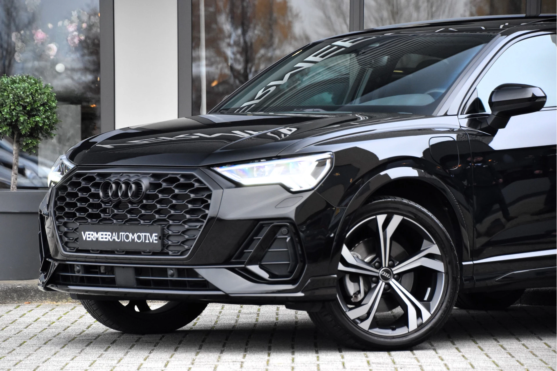 Hoofdafbeelding Audi Q3