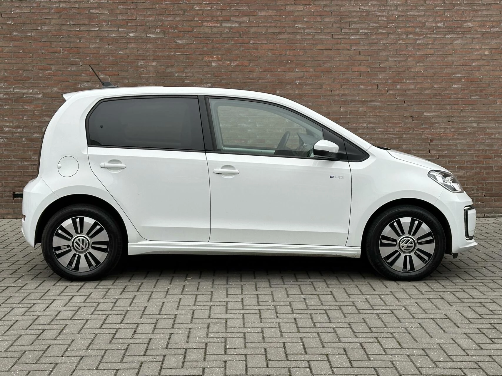 Hoofdafbeelding Volkswagen e-up!