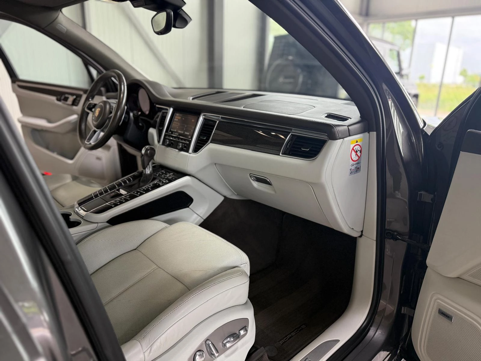 Hoofdafbeelding Porsche Macan