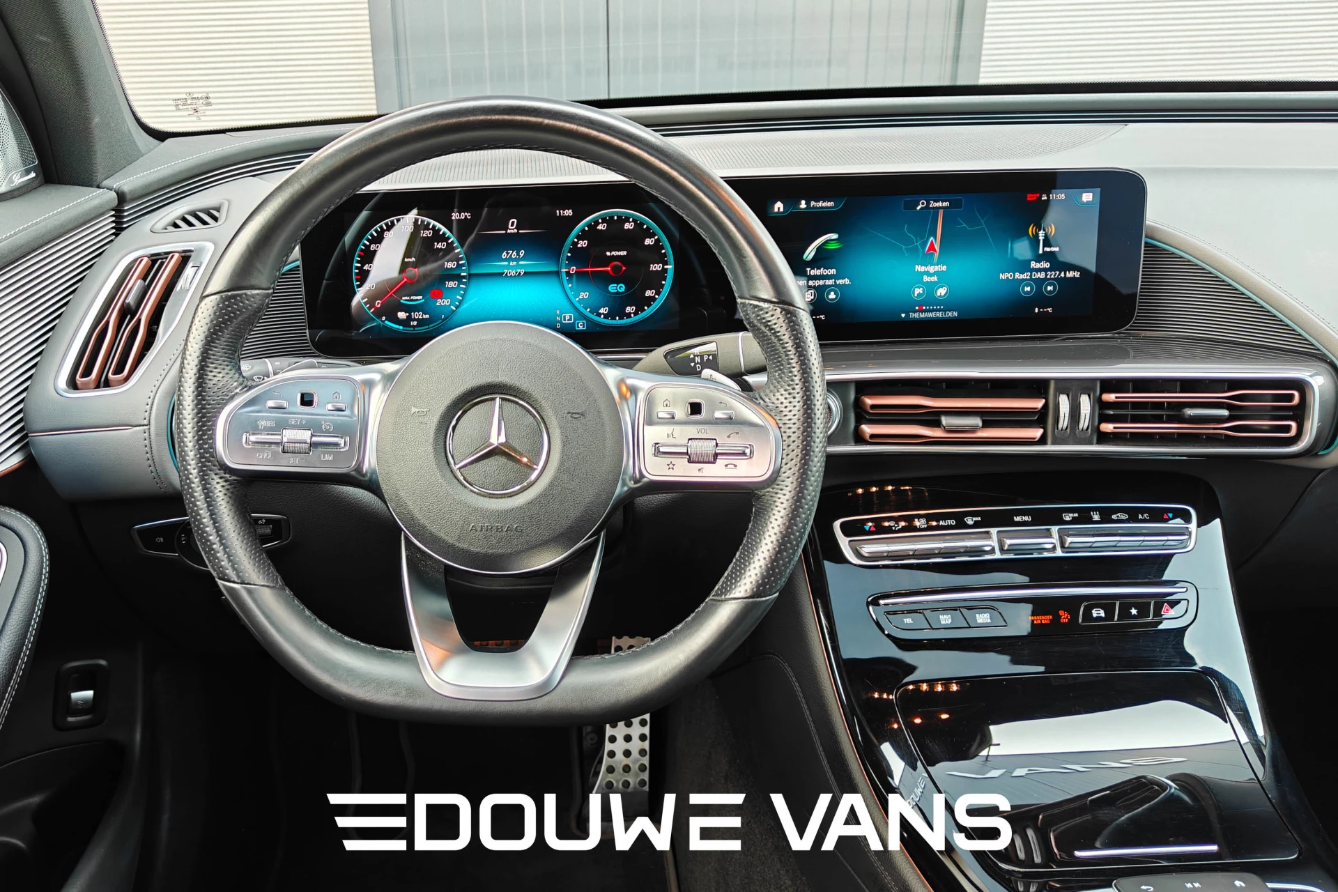 Hoofdafbeelding Mercedes-Benz EQC