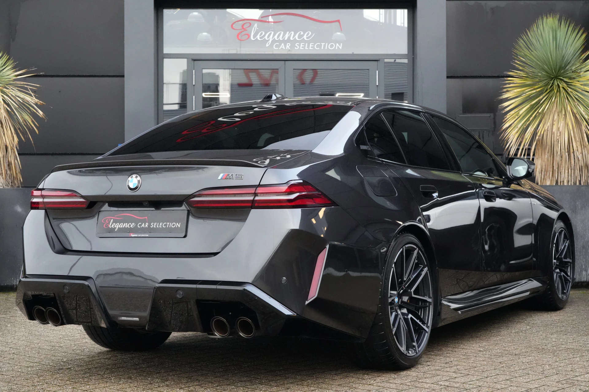 Hoofdafbeelding BMW M5