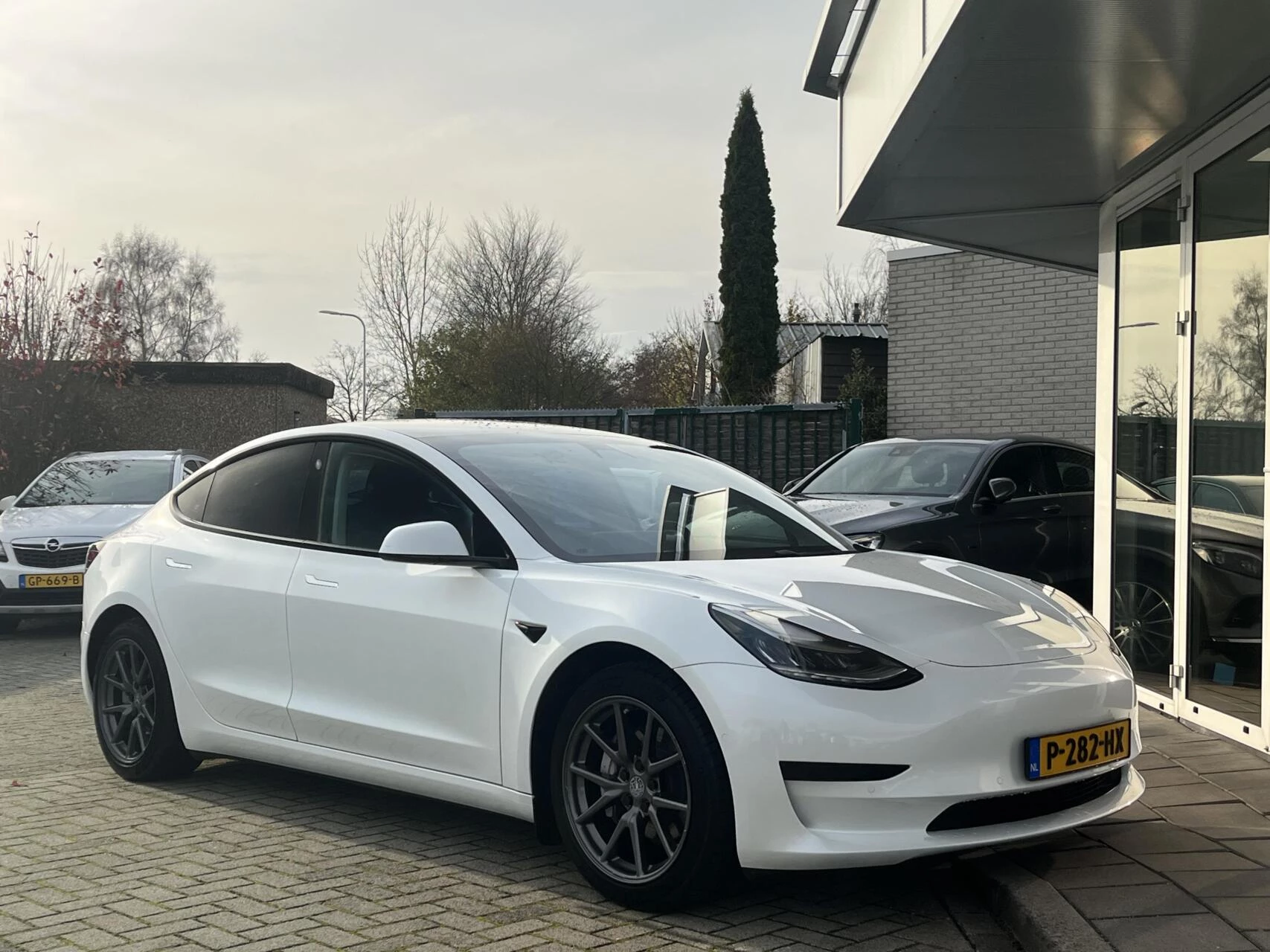 Hoofdafbeelding Tesla Model 3