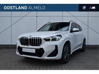 BMW X1 xDrive30e High Executive M Sport Automaat / Trekhaak / Sportstoelen / Adaptieve LED / M Adaptief onderstel / Comfort Access / Parking Assistant Plus / Head-Up
