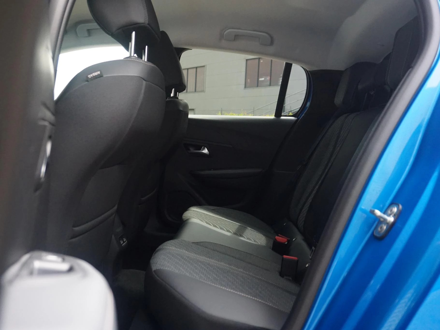 Hoofdafbeelding Peugeot e-208