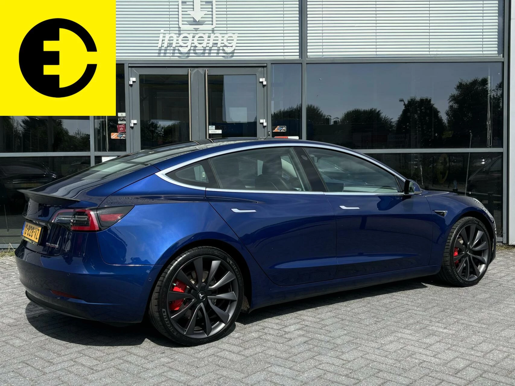 Hoofdafbeelding Tesla Model 3