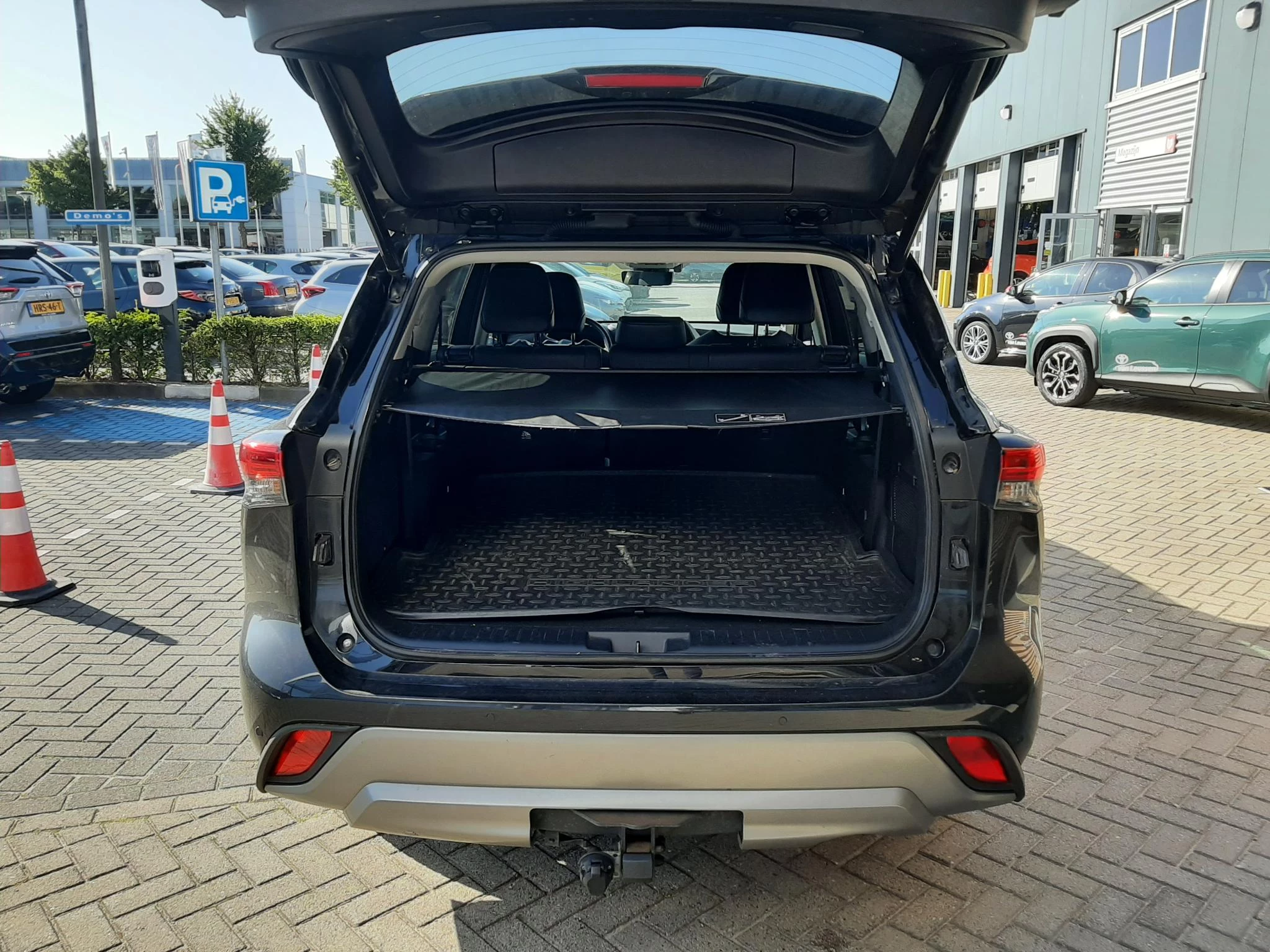 Hoofdafbeelding Toyota Highlander