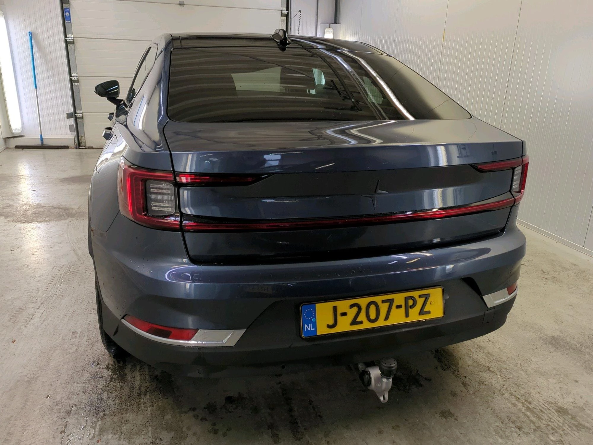 Hoofdafbeelding Polestar 2