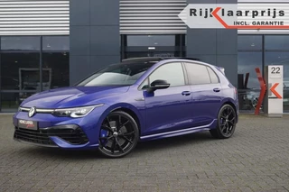 Hoofdafbeelding Volkswagen Golf Volkswagen Golf R 4Mot. Performance 333pk /Akra/Leer/Panodak/DCC/Head-up/IQ