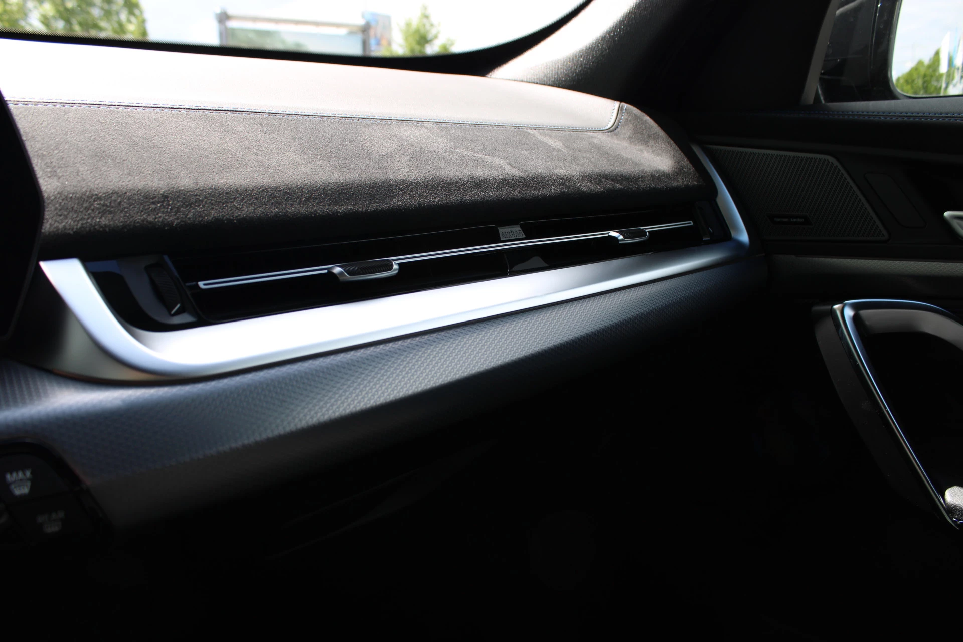 Hoofdafbeelding BMW iX1