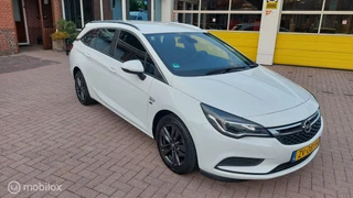 Hoofdafbeelding Opel Astra Opel Astra Sports Tourer 1.6 CDTI 120 Jaar Edition