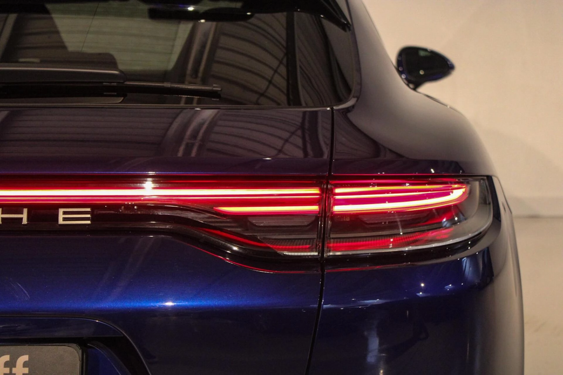 Hoofdafbeelding Porsche Panamera