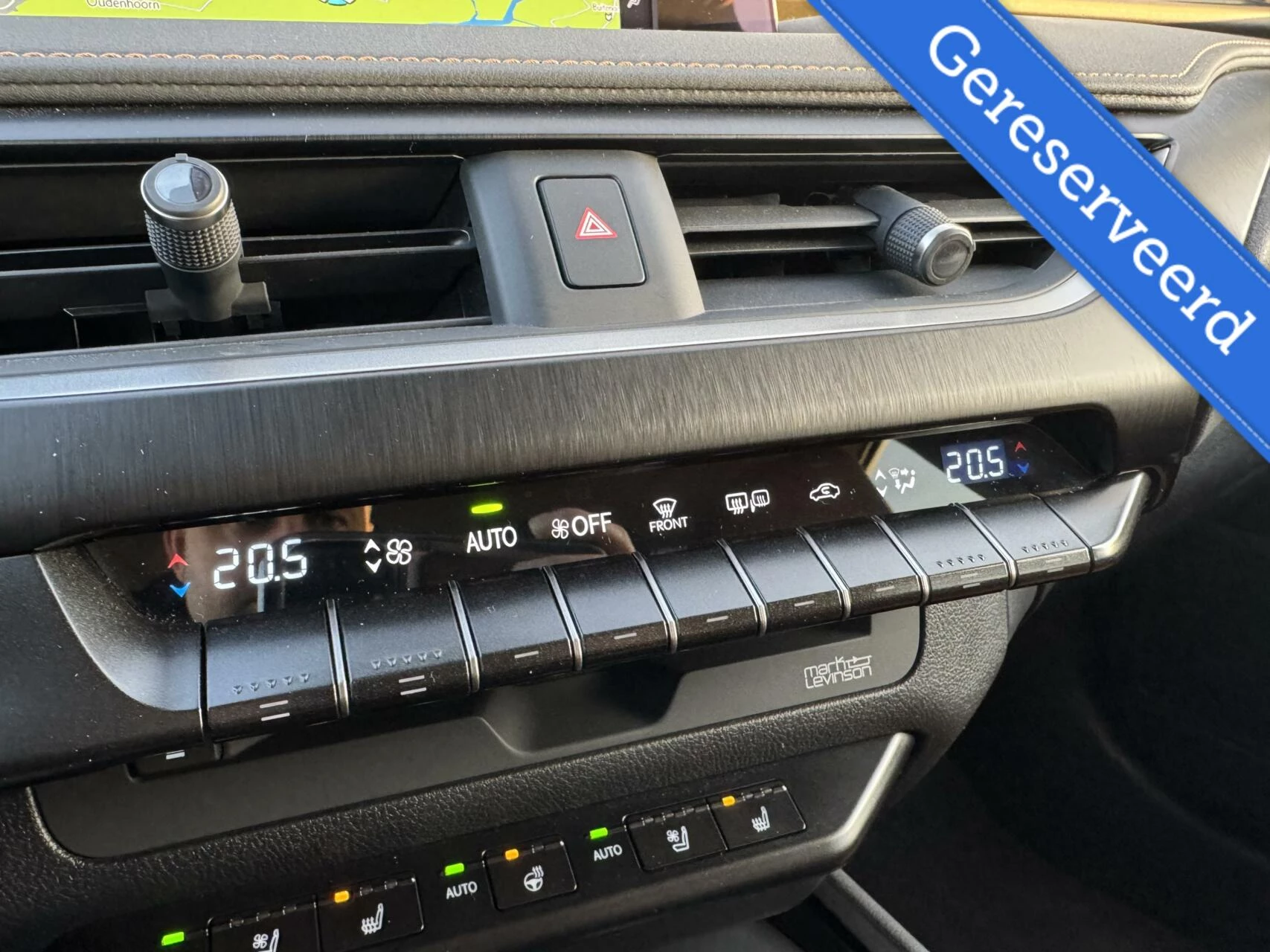 Hoofdafbeelding Lexus UX