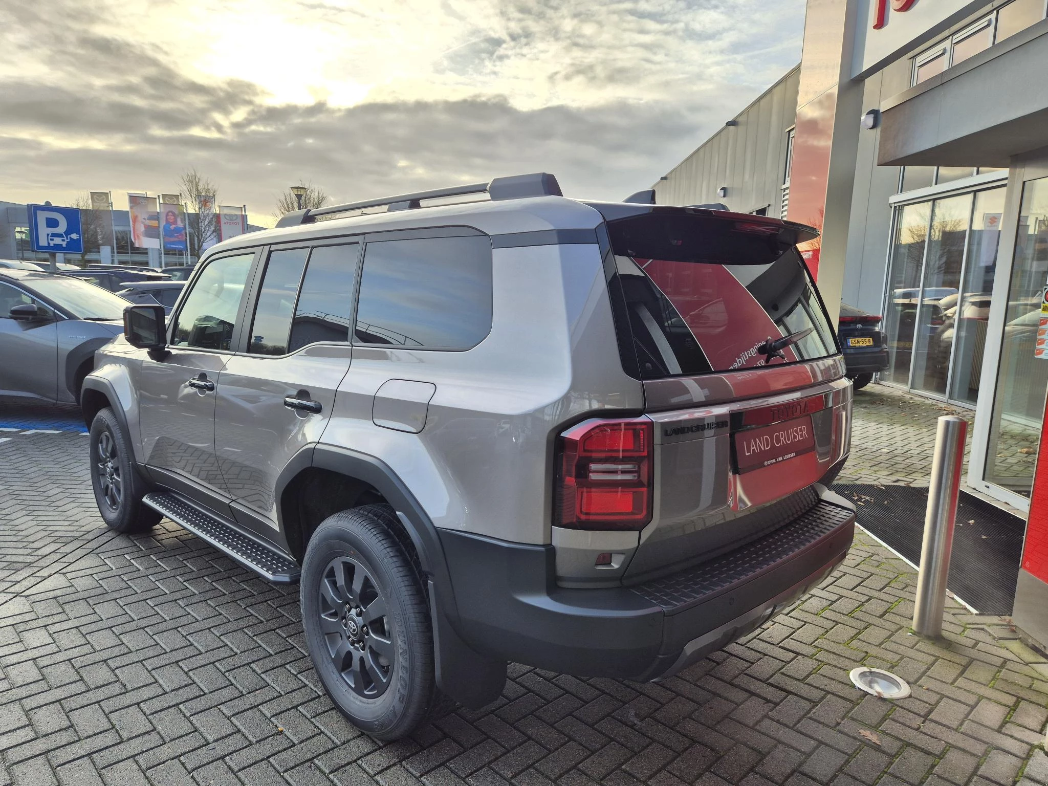 Hoofdafbeelding Toyota Land Cruiser