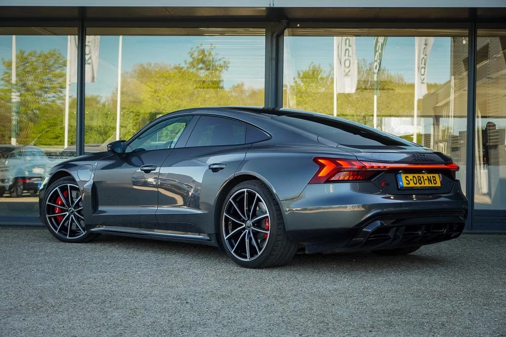 Hoofdafbeelding Audi e-tron GT