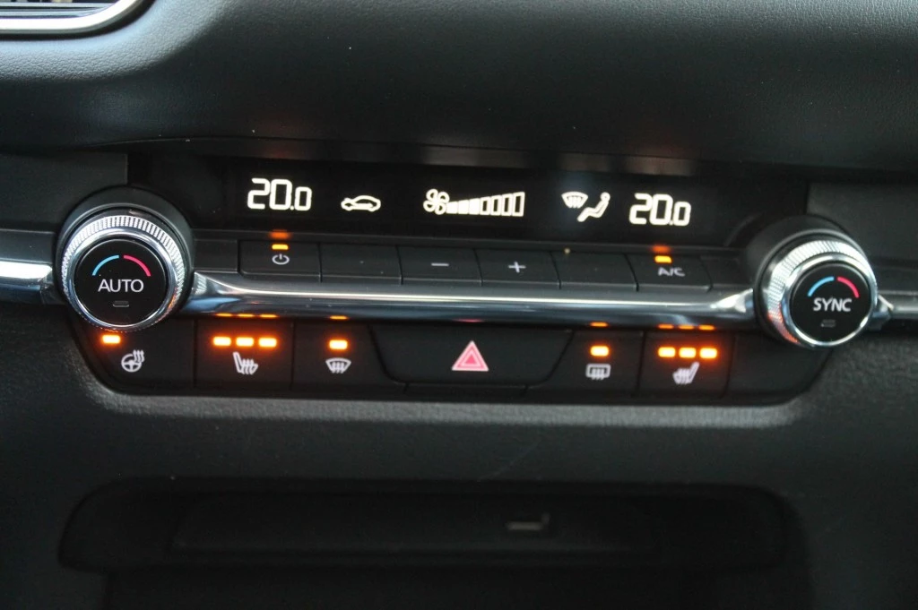 Hoofdafbeelding Mazda CX-30