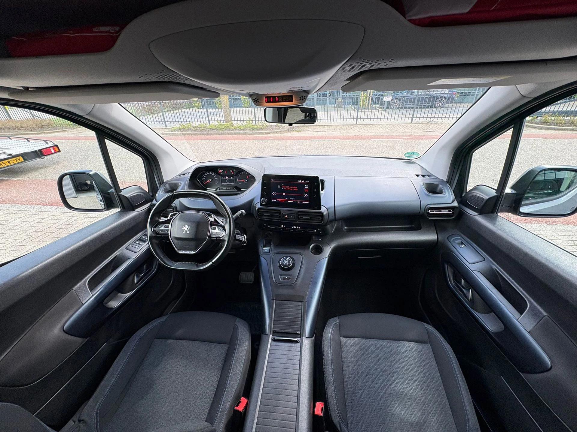 Hoofdafbeelding Peugeot Rifter