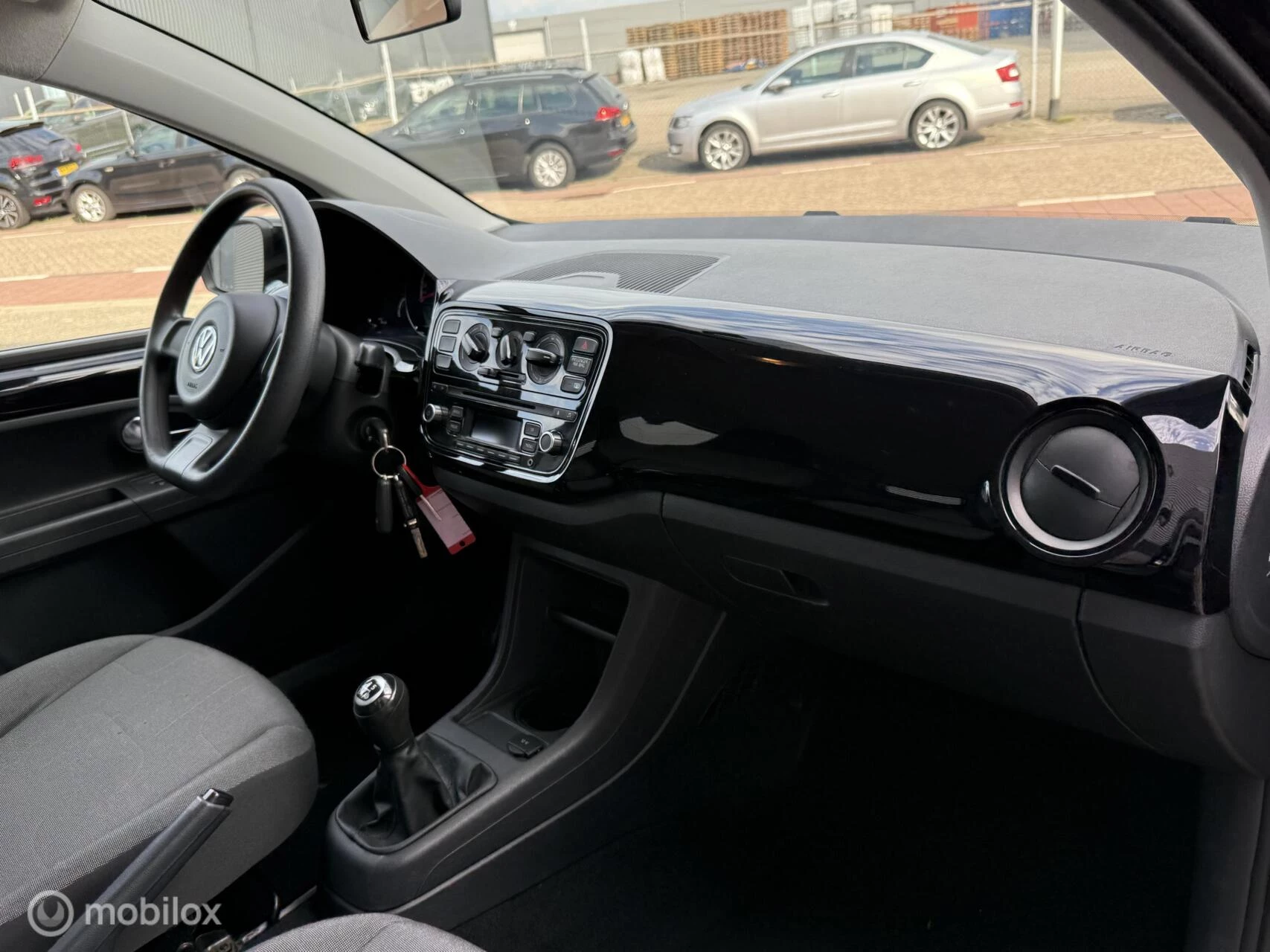 Hoofdafbeelding Volkswagen up!